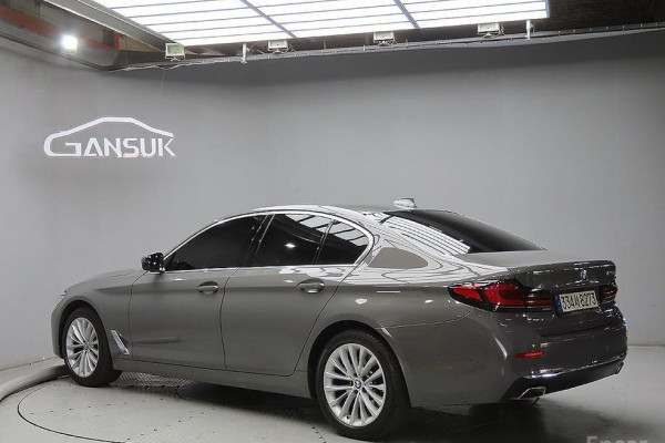 2021 BMW 5 серии с пробегом 103 758 км