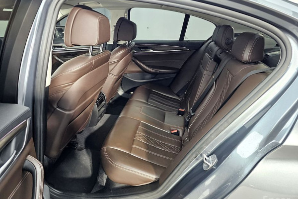 2019 BMW 5 серии с пробегом 120 099 км