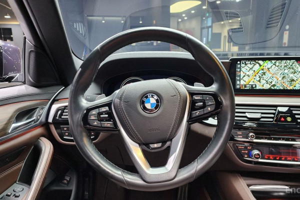 2018 BMW 5 серии с пробегом 76 852 км