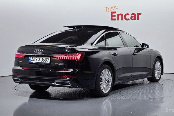 2021 Audi A6 с пробегом 65 953 км