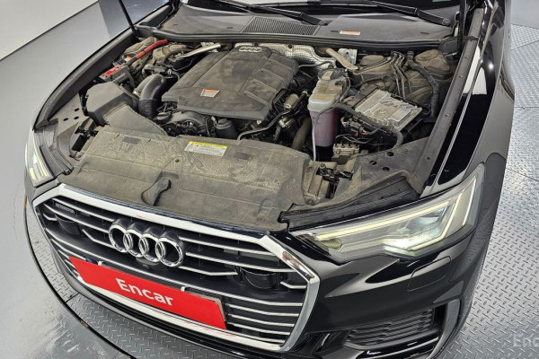 2021 Audi A6 с пробегом 65 953 км