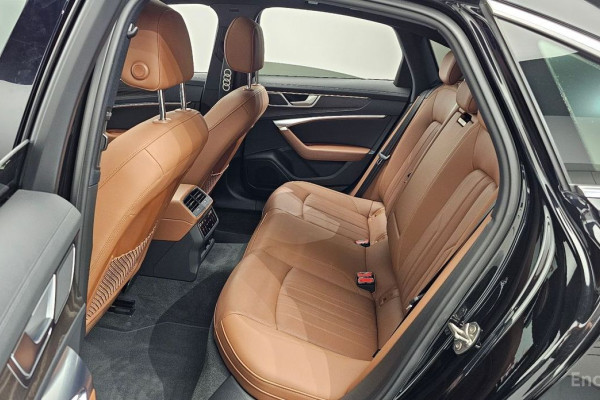 2021 Audi A6 с пробегом 65 953 км