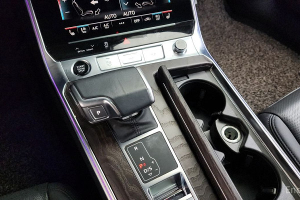 2022 Audi A6 с пробегом 53 399 км