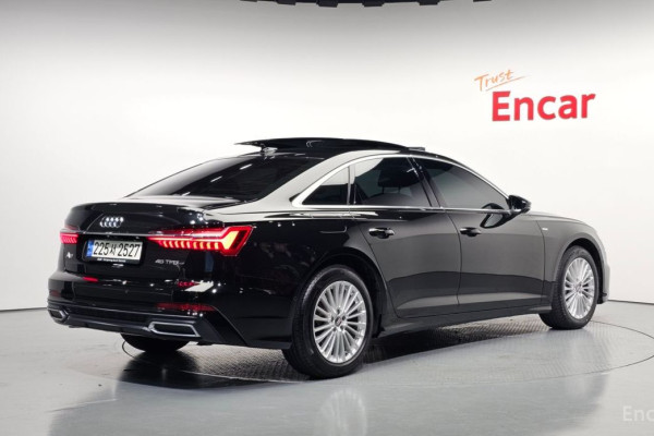 2021 Audi A6 с пробегом 61 804 км