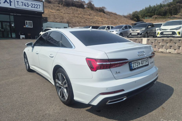 2022 Audi A6 с пробегом 47 317 км