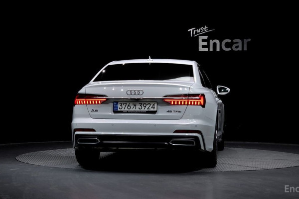 2022 Audi A6 с пробегом 46 080 км