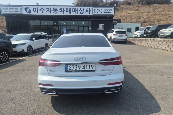 2022 Audi A6 с пробегом 47 317 км