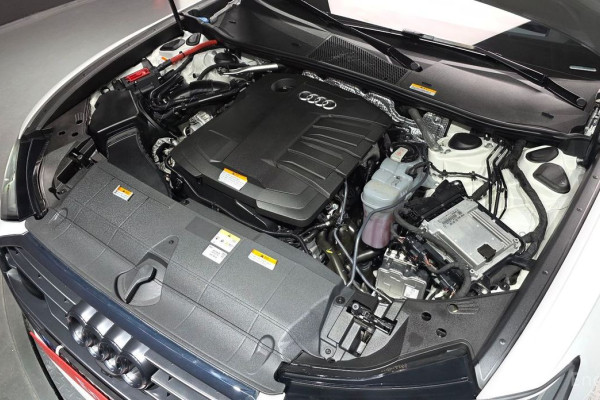 2022 Audi A6 с пробегом 71 939 км