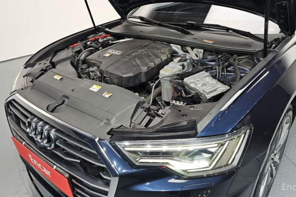 2021 Audi A6 с пробегом 67 780 км