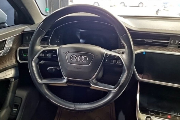 2021 Audi A6 с пробегом 67 650 км