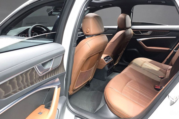 2022 Audi A6 с пробегом 71 939 км