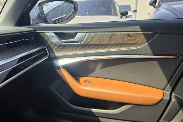 2022 Audi A6 с пробегом 54 636 км