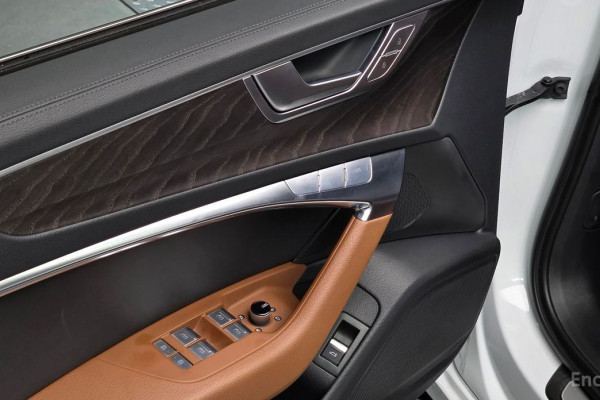 2022 Audi A6 с пробегом 71 939 км