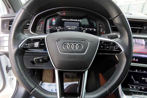 2021 Audi A6 с пробегом 85 621 км