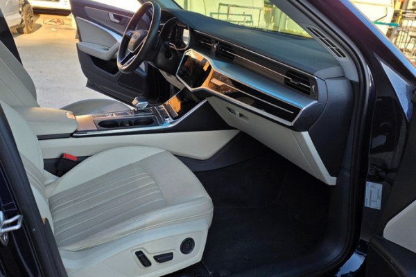2022 Audi A6 с пробегом 70 667 км