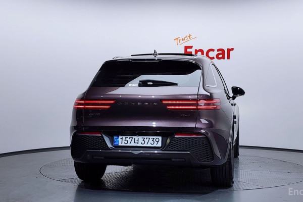 2021 Genesis GV70 с пробегом 48 724 км