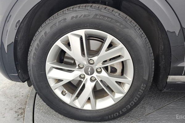 2021 Genesis GV70 с пробегом 68 541 км