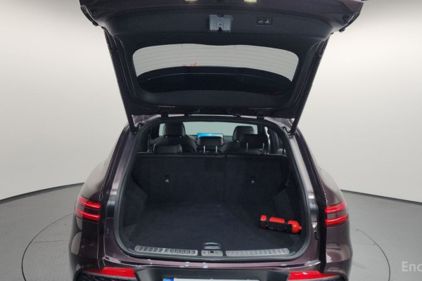 2021 Genesis GV70 с пробегом 48 724 км