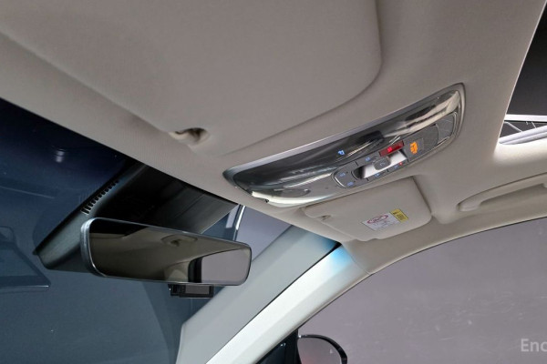 2022 Genesis GV70 с пробегом 90 472 км