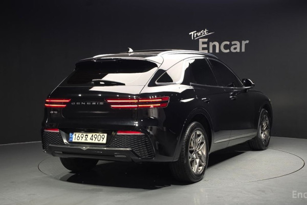 2021 Genesis GV70 с пробегом 74 234 км