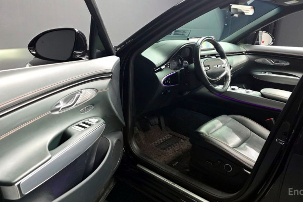 2021 Genesis GV70 с пробегом 74 234 км