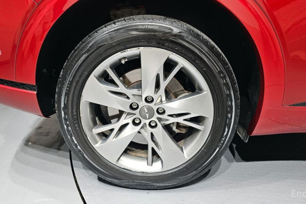 2021 Genesis GV70 с пробегом 97 362 км