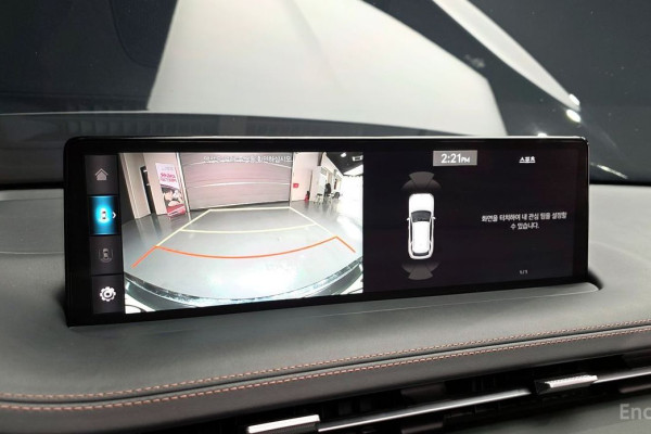 2021 Genesis GV70 с пробегом 74 234 км