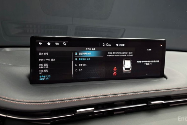 2021 Genesis GV70 с пробегом 74 234 км