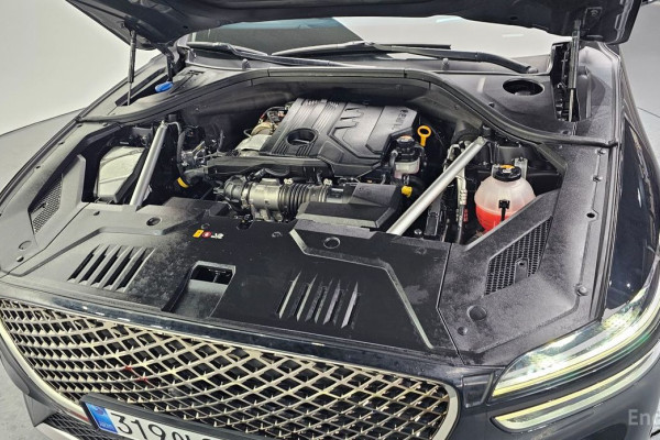 2021 Genesis GV70 с пробегом 85 788 км