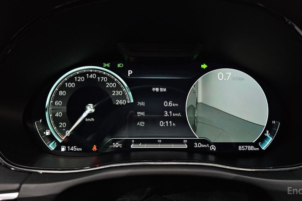 2021 Genesis GV70 с пробегом 85 788 км