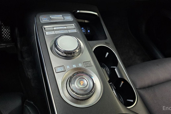 2021 Genesis GV70 с пробегом 85 788 км