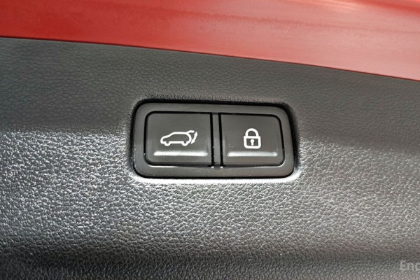 2021 Genesis GV70 с пробегом 97 362 км