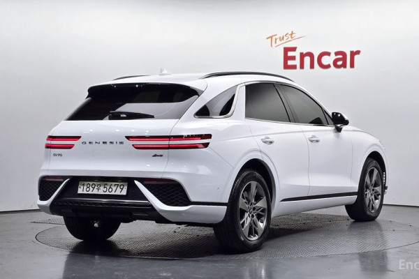 2022 Genesis GV70 с пробегом 73 955 км