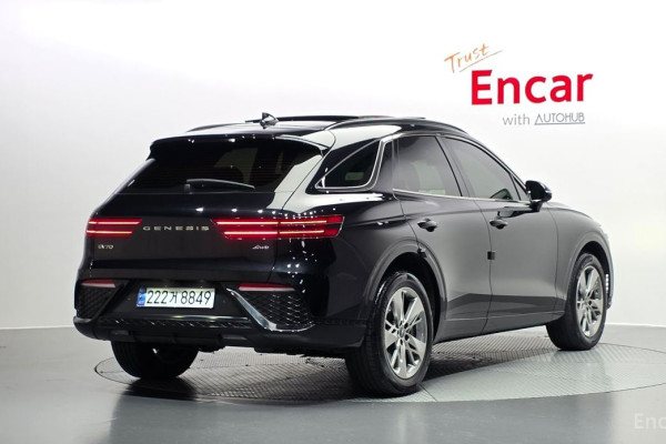 2022 Genesis GV70 с пробегом 37 358 км