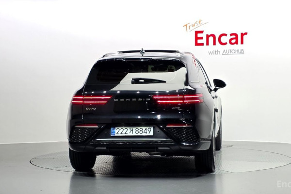2022 Genesis GV70 с пробегом 37 358 км