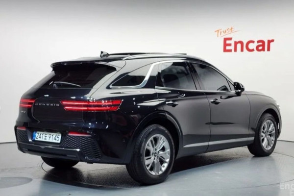 2021 Genesis GV70 с пробегом 43 734 км