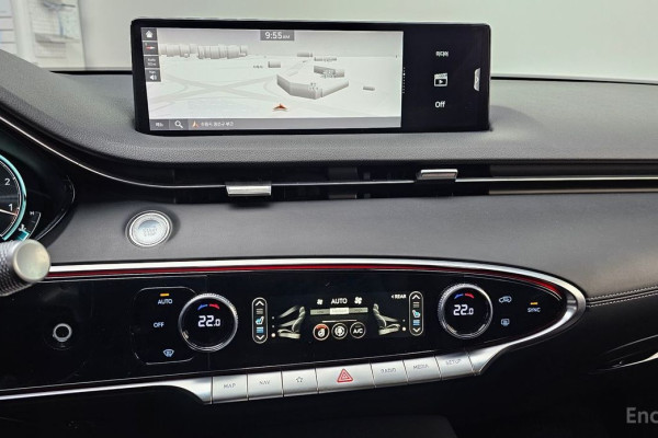 2021 Genesis GV70 с пробегом 85 788 км