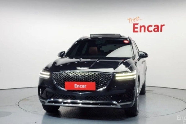 2021 Genesis GV70 с пробегом 43 734 км
