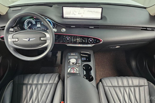 2021 Genesis GV70 с пробегом 35 794 км