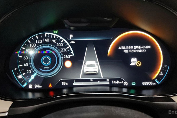 2022 Genesis GV70 с пробегом 68 908 км