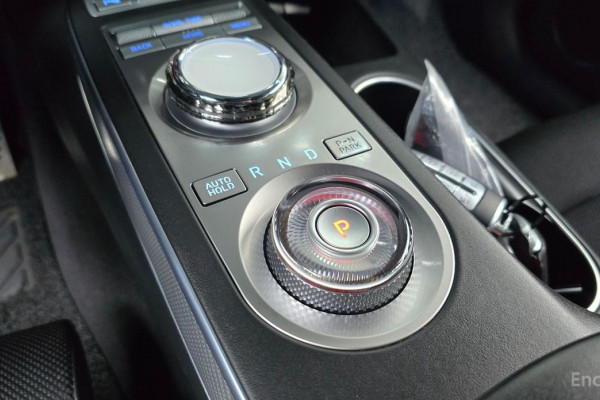 2022 Genesis GV70 с пробегом 73 955 км