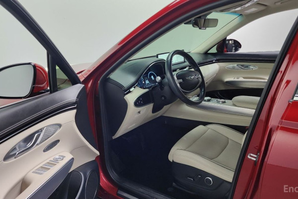 2022 Genesis GV70 с пробегом 68 908 км