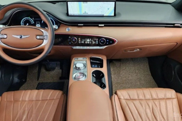 2021 Genesis GV70 с пробегом 43 734 км