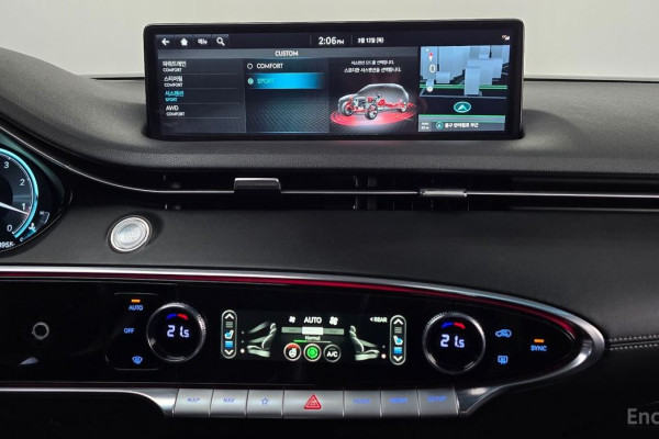 2022 Genesis GV70 с пробегом 73 955 км