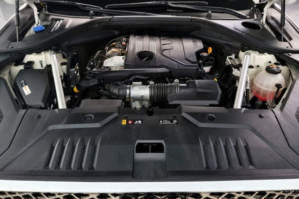 2021 Genesis GV70 с пробегом 76 412 км