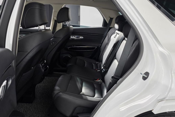 2021 Genesis GV70 с пробегом 94 605 км