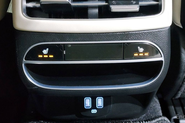 2022 Genesis GV70 с пробегом 68 908 км