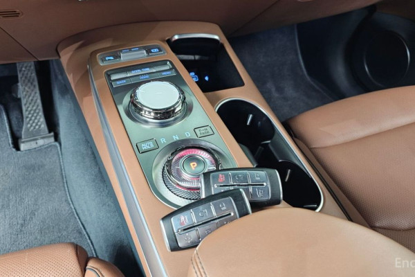 2021 Genesis GV70 с пробегом 59 658 км