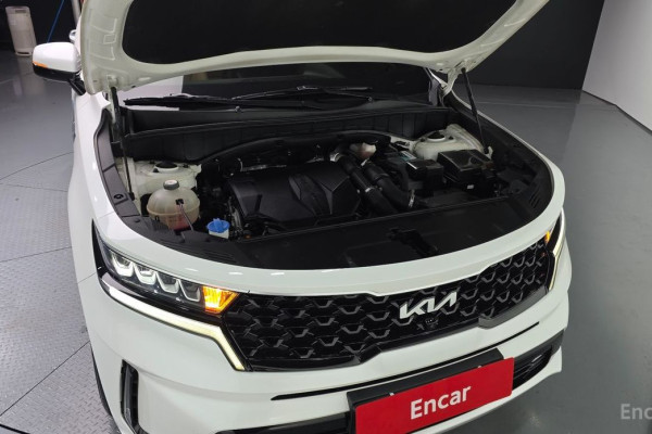 2022 Kia Sorento с пробегом 48 944 км