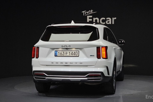 2022 Kia Sorento с пробегом 43 326 км